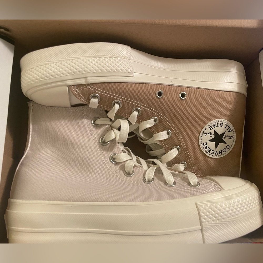 Chuck Taylor All Star Lift Tri-Panel Platforms